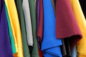 Lifestyle mit angesagten T-Shirts ausdrücken